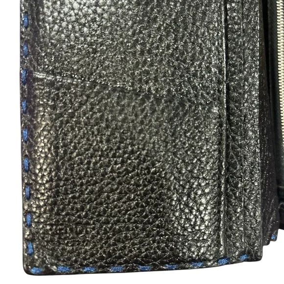 Fendi Blue Pebbled Leather Wallet with Elegant Design - Picture 11 of 11